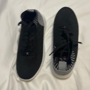 Danskin black sneakers
